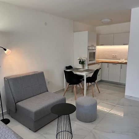 Apartamento Apartman Vir Exterior foto