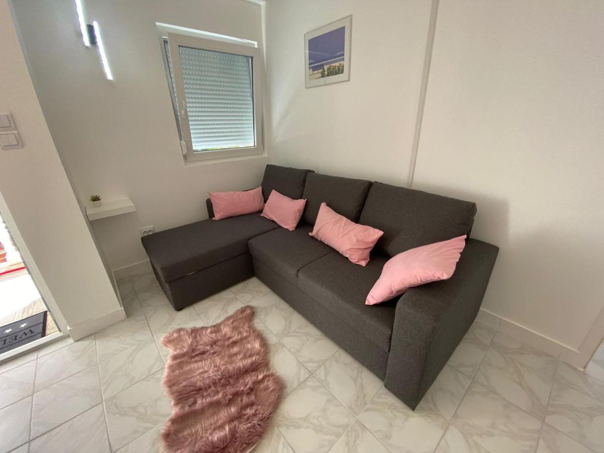 Apartamento Apartman Vir Exterior foto