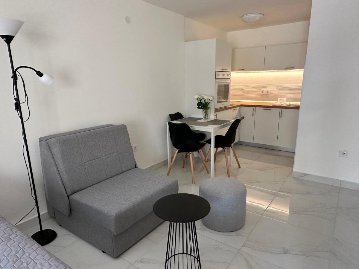 Apartamento Apartman Vir Exterior foto